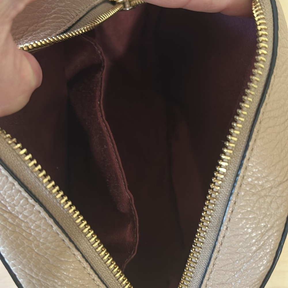 Coach Colorblock With Horse and Carriage Crossbody Bag C4164 - Picture 7 of 9